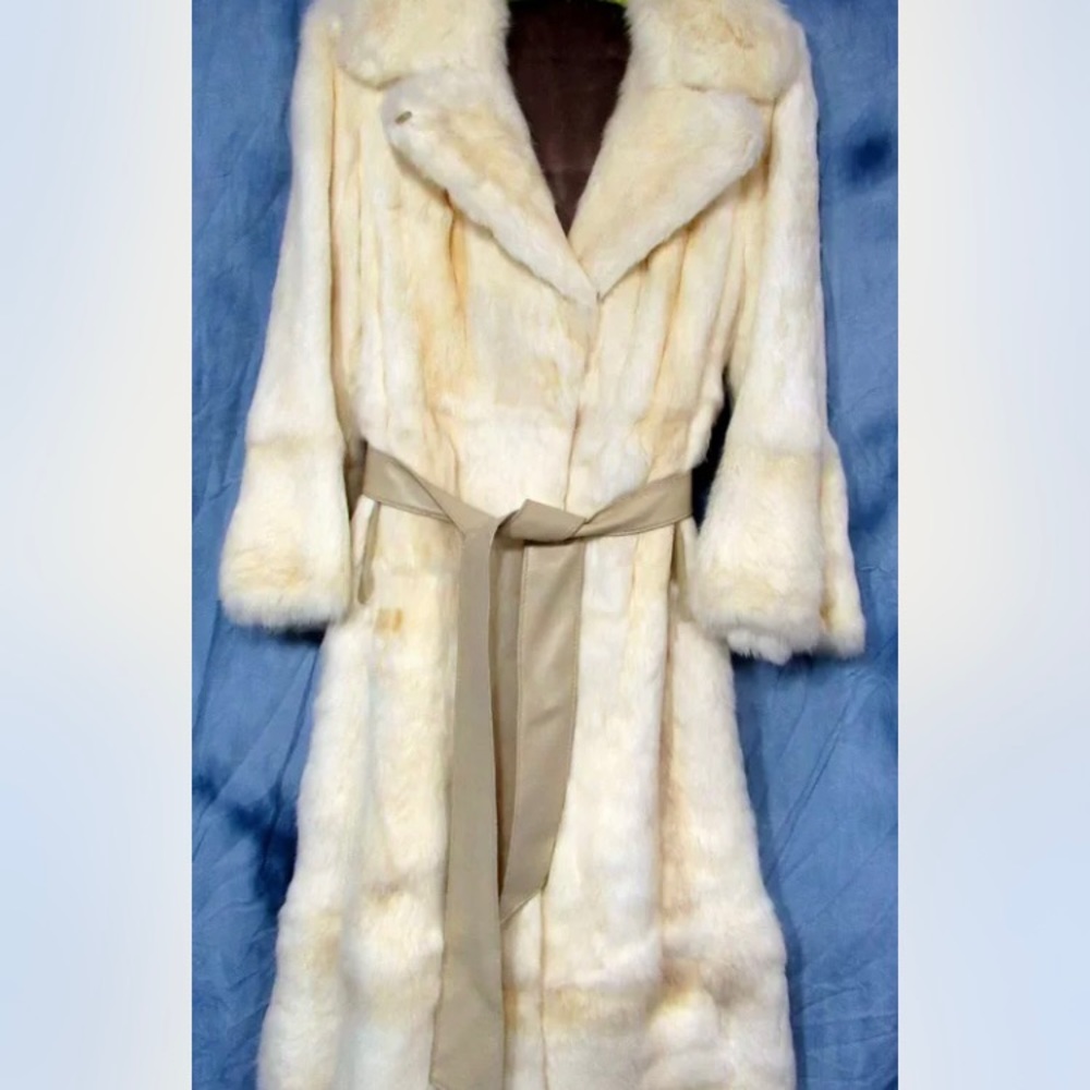 VINTAGE WHITE GENUINE RABBIT FUR FULL LENGTH COAT LEATHER BELT POCKETS LINED